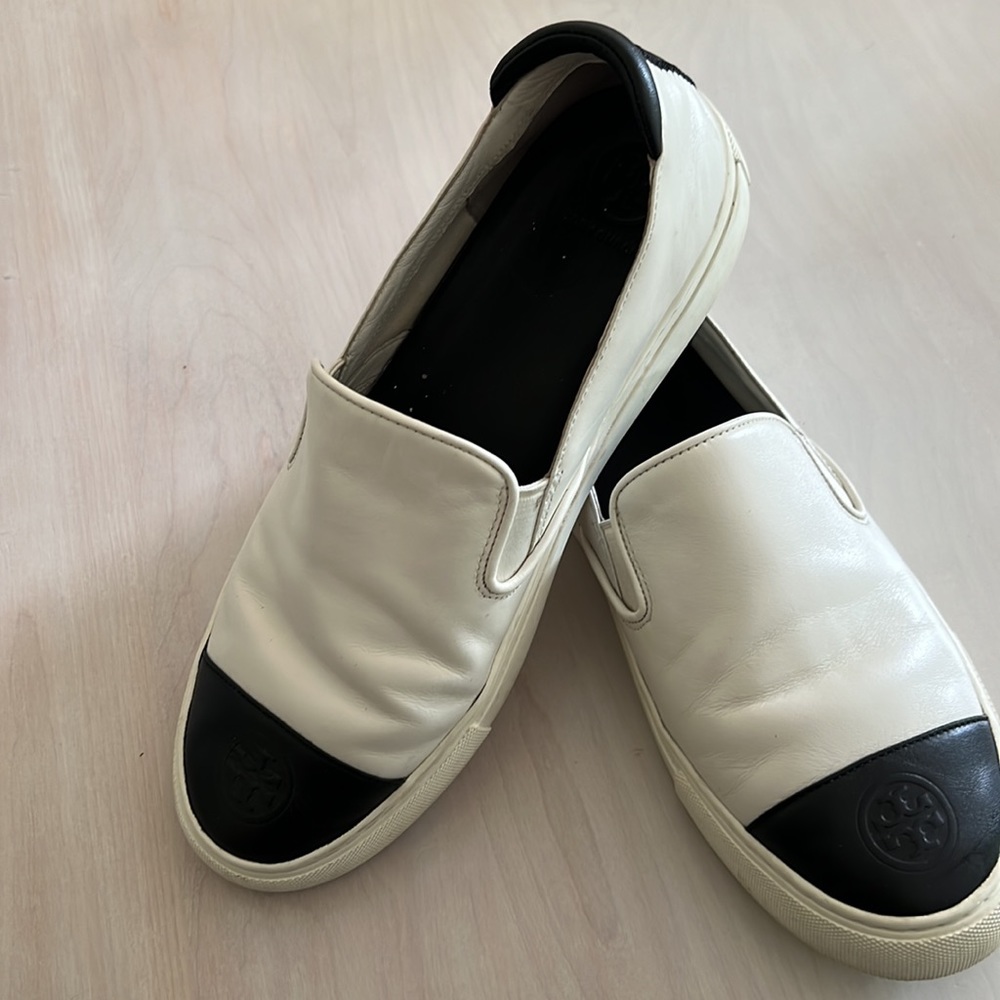 Tory Burch Sneakers - Picture 5 of 5